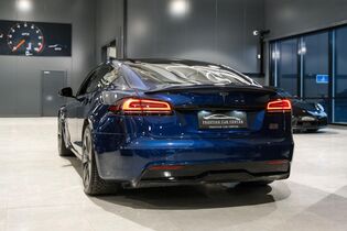 Tesla Model S vaihtoauto