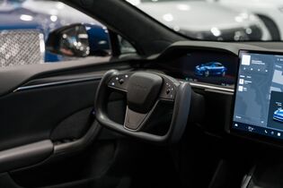 Tesla Model S vaihtoauto