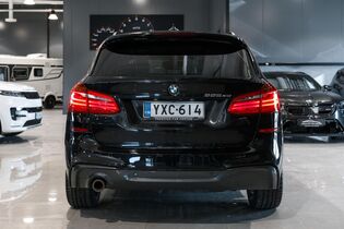 BMW 225 vaihtoauto