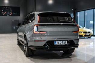 Volvo EX90 vaihtoauto