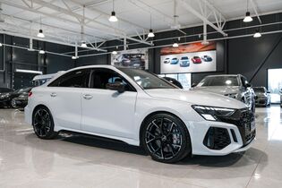 Audi RS3 vaihtoauto