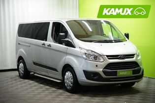 Ford Tourneo Custom vaihtoauto