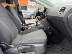 SEAT Leon Sportstourer vaihtoauto