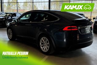 Tesla Model X vaihtoauto