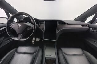 Tesla Model X vaihtoauto