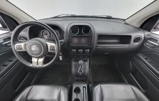 Jeep Compass vaihtoauto