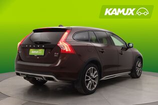 Volvo V60 Cross Country vaihtoauto
