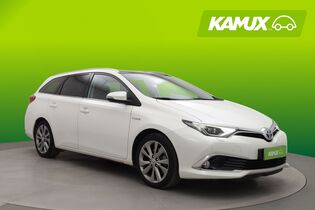 Toyota Auris vaihtoauto