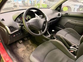 Peugeot 206 + vaihtoauto