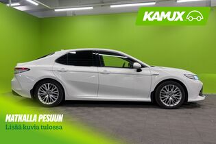 Toyota Camry vaihtoauto