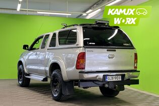 Toyota Hilux vaihtoauto