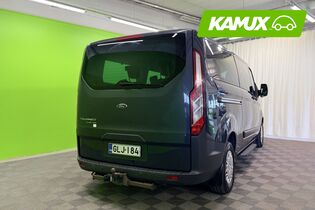 Ford Tourneo Custom vaihtoauto