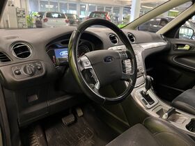 Ford S-MAX vaihtoauto