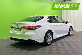 Toyota Camry vaihtoauto