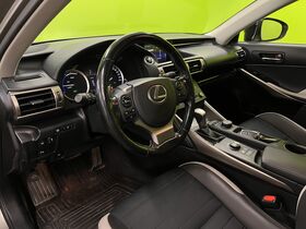 Lexus IS vaihtoauto