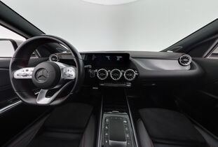 Mercedes-Benz EQA vaihtoauto