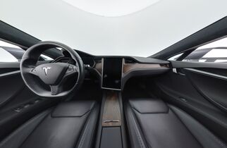 Tesla Model S vaihtoauto