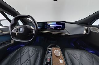 BMW iX vaihtoauto