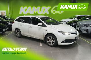 Toyota Auris vaihtoauto