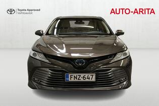 Toyota Camry vaihtoauto