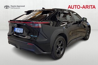 Toyota bZ4X vaihtoauto