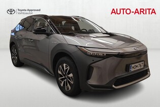 Toyota bZ4X vaihtoauto