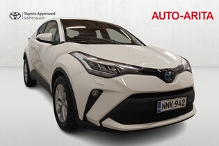 Toyota C-HR vaihtoauto