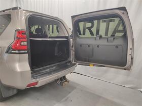 Toyota Land Cruiser vaihtoauto