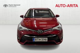 Toyota Avensis vaihtoauto