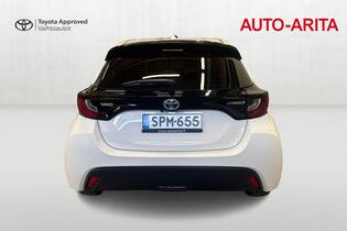 Toyota Yaris vaihtoauto