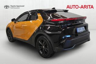 Toyota C-HR vaihtoauto