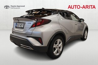 Toyota C-HR vaihtoauto