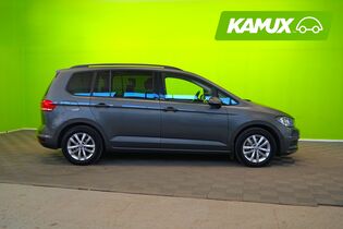 Volkswagen Touran vaihtoauto