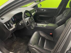 Volvo V60 Cross Country vaihtoauto