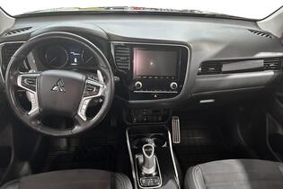 Mitsubishi Outlander PHEV vaihtoauto