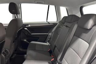 Volkswagen Golf Sportsvan vaihtoauto