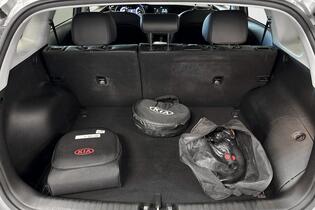 Kia Niro plug-in vaihtoauto