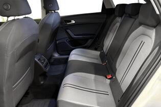 SEAT Leon Sportstourer vaihtoauto