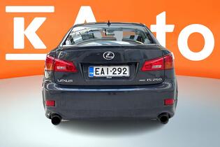 Lexus IS vaihtoauto