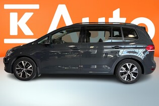 Volkswagen Touran vaihtoauto