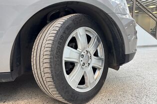 Mercedes-Benz ML vaihtoauto