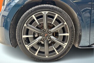 Cupra Born vaihtoauto