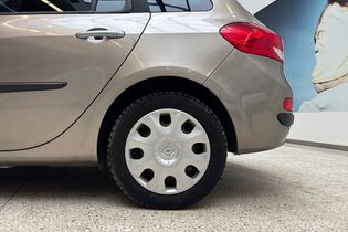 Renault Clio Sport Tourer vaihtoauto