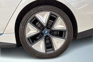BMW i4 vaihtoauto
