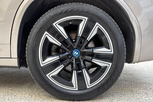 BMW iX3 vaihtoauto