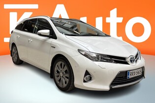 Toyota Auris vaihtoauto
