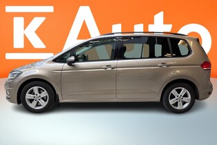 Volkswagen Touran vaihtoauto