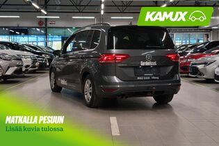 Volkswagen Touran vaihtoauto