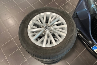 Volkswagen T-Roc vaihtoauto