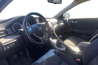 Honda Accord vaihtoauto